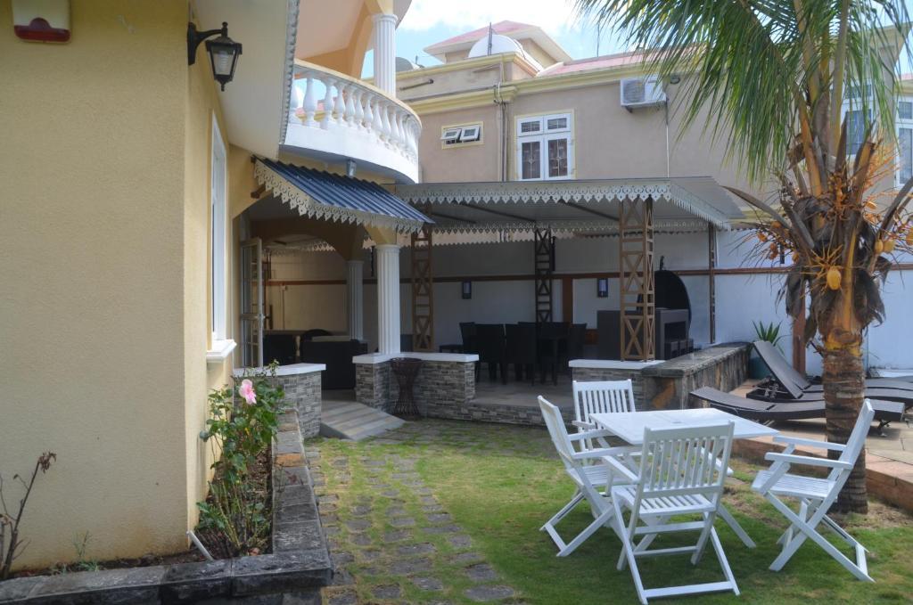Villa Sundara Mauritius Trou aux Biches Exteriör bild
